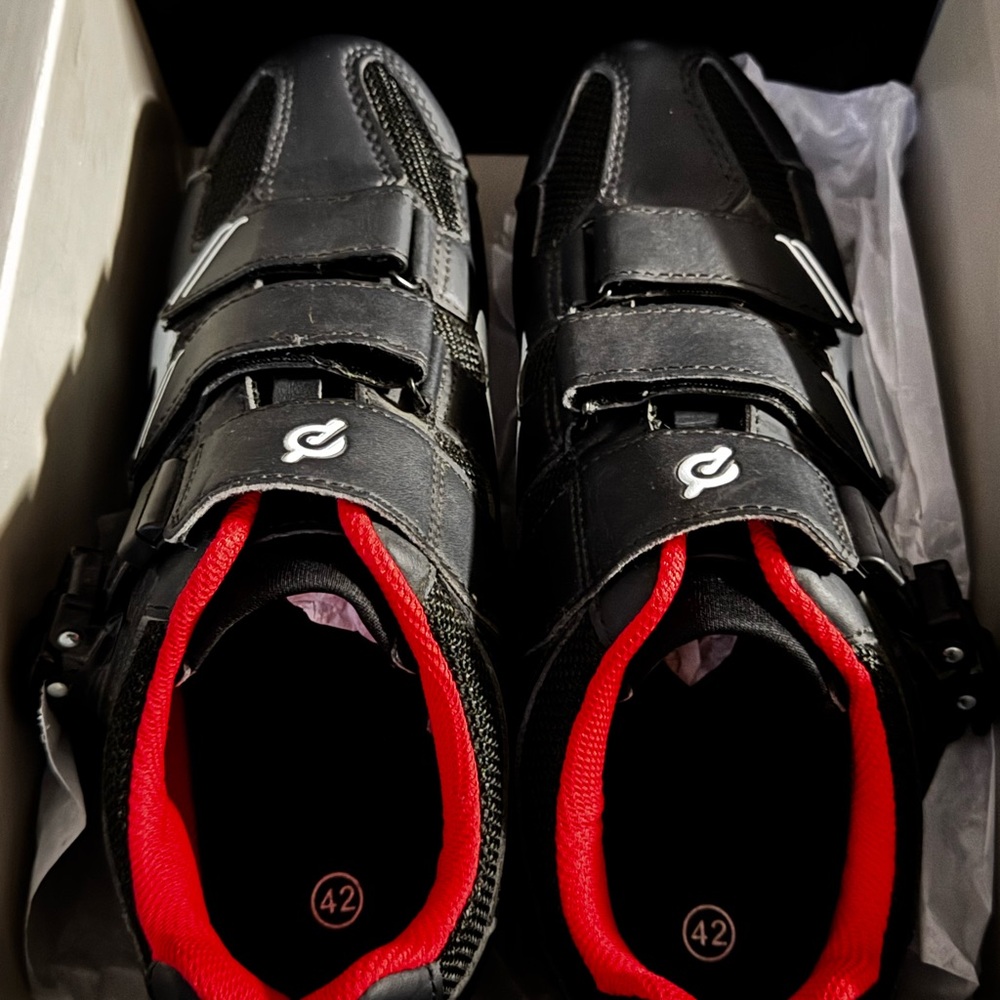 PELOTON Men’s cycling shoes -
